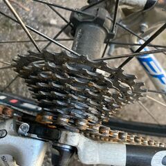 お届け可 ロードバイク GIANT 耐パンクタイヤ