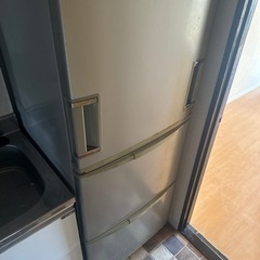 2010年シャープ345L冷蔵庫 無料 家電 キッチン家電 冷蔵庫