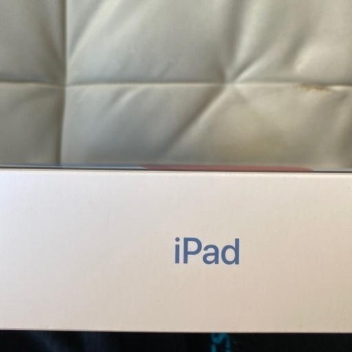 新品iPad  第10世代　64G B