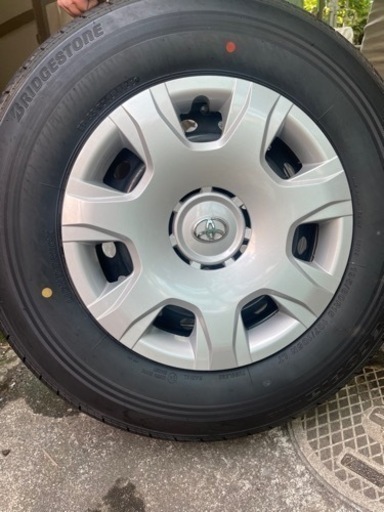 ハイエースタイヤ ホイール スーパーGL 新車外し 鉄チン ブリヂストン  