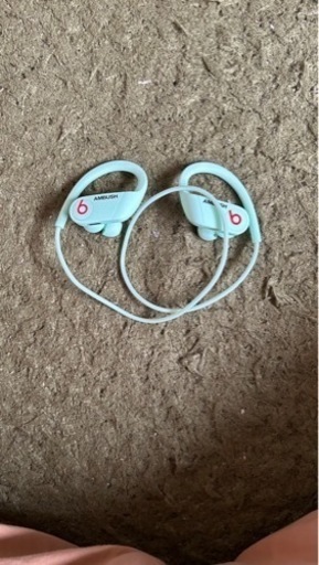 ヘッドフォン POWERBEATS AMBUSH