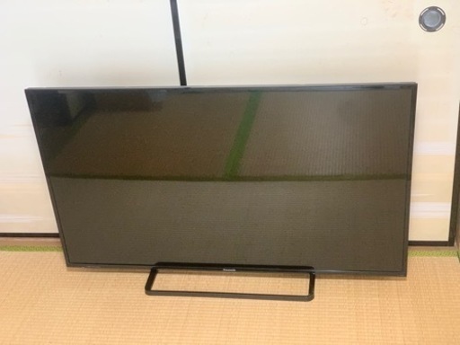テレビ　49型 パナソニック　TH-49D305