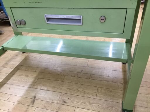 エコツール半田店】サカエ 作業台(鍵なし)600x1200x720【愛知県  