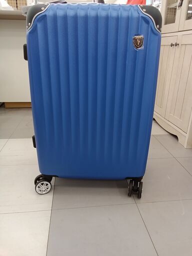 ★ジモティ割あり★  キャリーケース ブルー  H65×D27×W40 クリーニング済み TC281