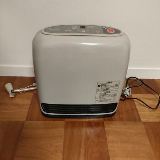 家電 季節、空調家電 ファンヒーター