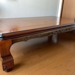 和室　こたつ　木彫り テーブル