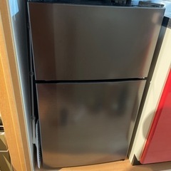（受け渡し者決定）maxzen冷蔵庫87L(2020年製)