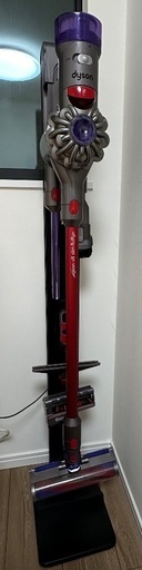 Dyson V8 Slim Fluffy+ サイクロン式 コードレス掃除機 ツール付、スタンド付