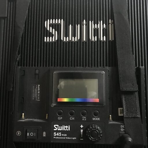 中古 美品 Switti 撮影用照明 LEDライト 2個セット 2600K-10000K