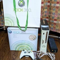 Xbox 360 本体 コントローラー ゲーム 完売記念パック 未使用品のヘッドセット付 別売りのリモコンもサービスで付きます
