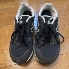 ニューバランス311黒（28センチ）靴/バッグ 靴 スニーカー