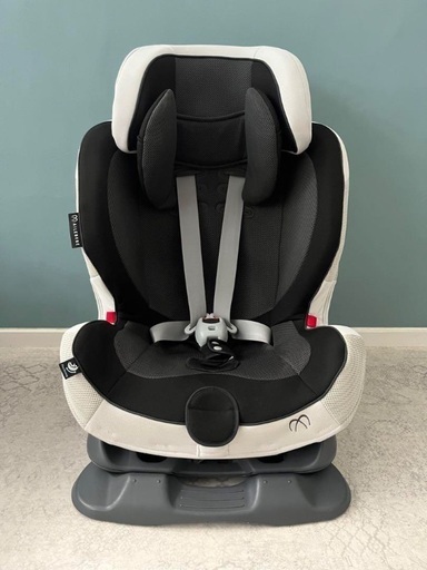 リクライニング機能付きジュニアシート スイングムーンプレミアム 1歳から7歳用