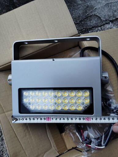 LED投光器