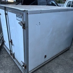 軽トラック　保冷箱