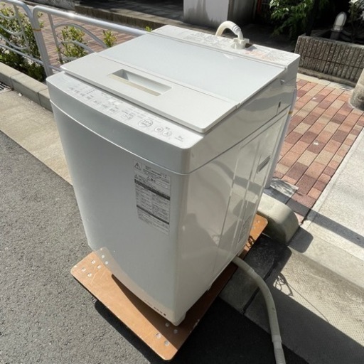 f●■東芝・全自動洗濯機8㎏「マジックドラム」ムラを抑えしっかり洗う「ザブーン洗浄」大型【AW-8D5】