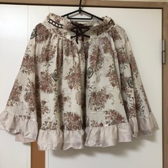 【アクシーズファム】フレアスカート（M）薔薇 レース 花柄 総柄...