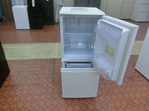 ID 182875　冷蔵庫２ドア　137L　シャープ　２０２０年　SJ-P14F ID 182875 冷蔵庫2ドア 137L シャープ 2020年 SJ-P14F