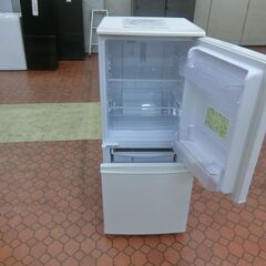 ID 182875　冷蔵庫２ドア　137L　シャープ　２０２０年　SJ-P14F