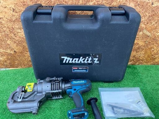 487 充電式パンチャー makita マキタ PP200D 本体、ケースのみ 18V 中古現状品