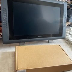 液晶タブレット　cintiq dtk-2200 2台目
