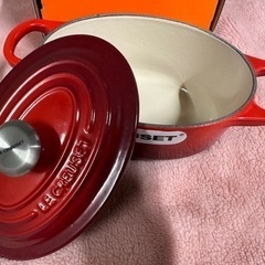 LE CREUSET 　ルクルーゼココット17cmチェリーレッド