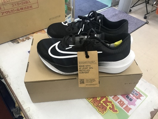 NIKE/ナイキ ZOOM FLY5 ランニングシューズ DM8968 001