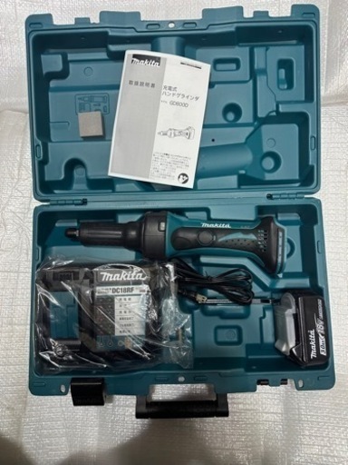 未使用 マキタ 充電式 ハンドグラインダ GD800DRF バッテリー + 充電器 + ケース付 18V GD800D