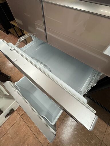 三菱電機 冷蔵庫 547L 観音開き 6ドア 幅65cm できちゃうV冷凍+ 切れ 