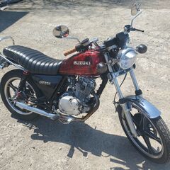 スズキ SUZUKI バイク GN125H 