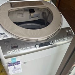 美品‼️ シャープ　洗濯乾燥機　８Kg 
４.５Kg 