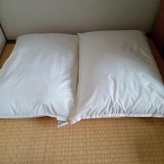 ニトリ枕　2つ