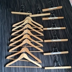 IKEA イケアの木製ハンガー