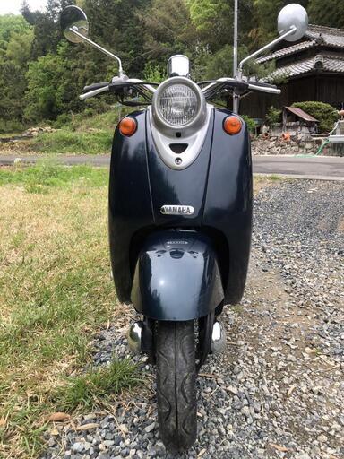 ビーノ現状販売！PUFFY亜美ちゃんが乗ってる物と色違いのバイクですよ～一部地域配達料金別途頂戴いたしますが配達も可能ですので配達ご希望の方は、希望の場所をコメントして来て下さいね‍♀️出品の内容をよくご理解の上の購入宜しくお願いいたします。コメント逃げは、やめて下さいね‍♀️
