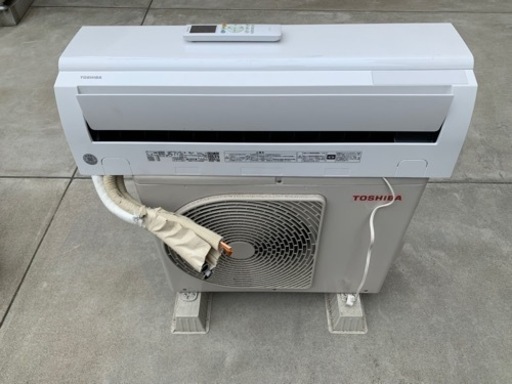 ②東芝ルームエアコン 2022年製 100v RAS-2212T(W)