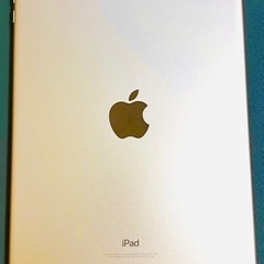 超美品 ほぼ新品 iPad 第6世代