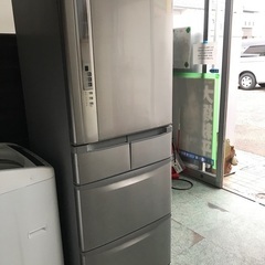 冷蔵庫５ドア　2012年製