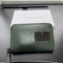 CALVIN KLEIN 折り財布