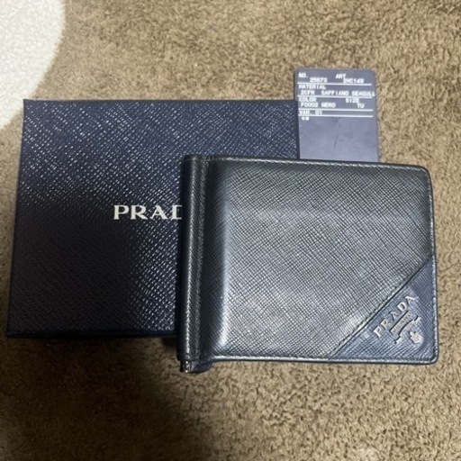 PRADA 財布\n