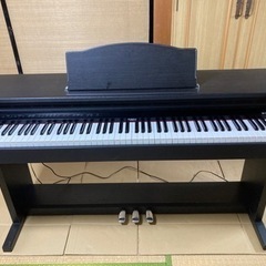 電子ピアノ　ローランド
