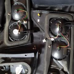 10系アルファード 後期 テールランプ