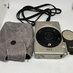 コンパクトカメラ　Canon IXY