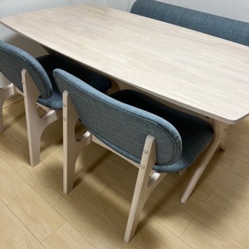 ニトリ リビングダイニングテーブル4点セットNシールド 美品