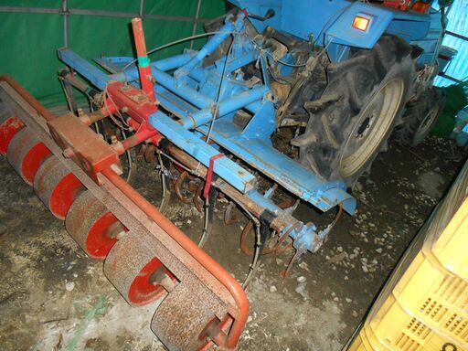 三菱トラクター４WD　23馬力　DD消毒用