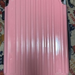 【お値引中】可愛いピンクのキャリーケース