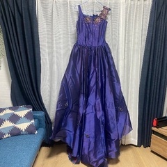 9号青ドレス