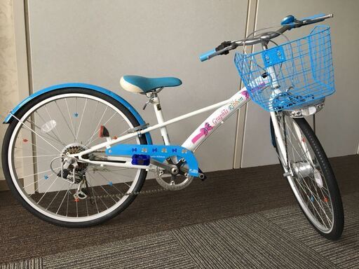 女の子向け 子供用自転車　スポーツタイプ6段変速　24インチ　ほぼ新品