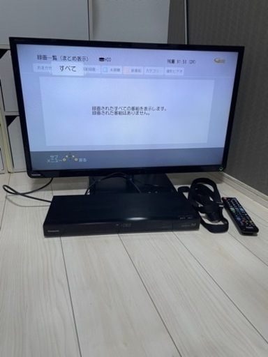 TVとBlu-rayレコーダーのセット