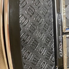 DADモノグラムヴォクシー80フロントテーブル