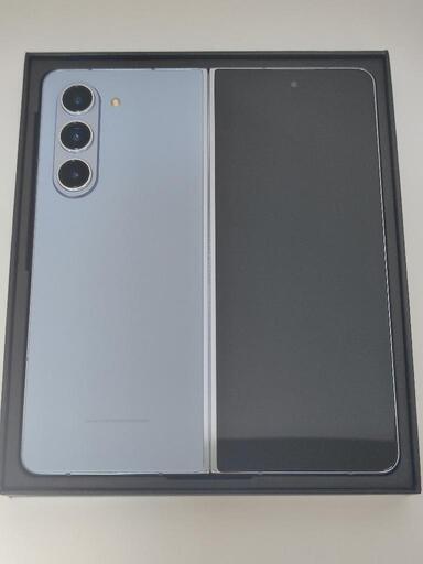 【極美品】Galaxy Z Fold5 アイシーブルー 韓国版 SIMフリー 美品】Galaxy Z Fold5 512 GB アイシーブルー 韓国版 Simフリー 極美品】