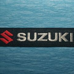 SUZUKI　ワッペンステッカー　カナダより直輸入！
